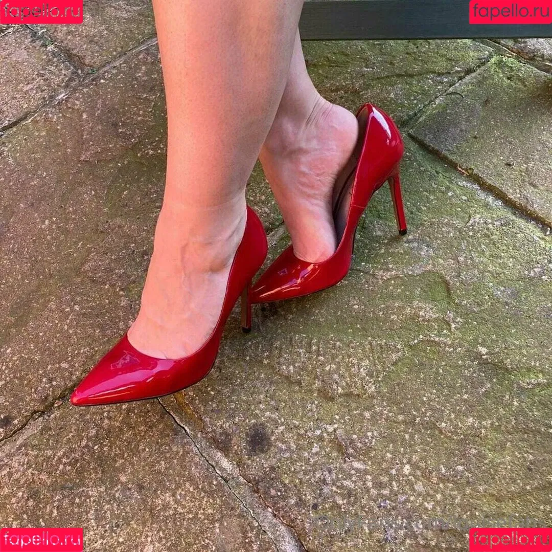 louisefabs Onlyfans Photo Gallery 