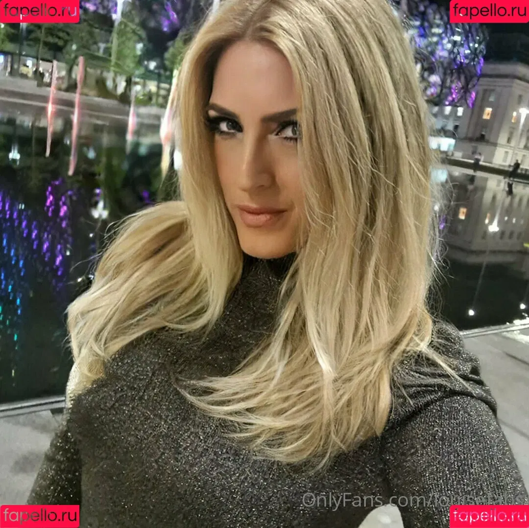 louisefabs Onlyfans Photo Gallery 