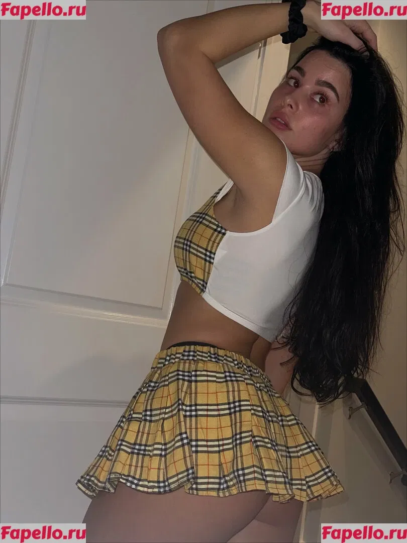 Devorah Roloff Onlyfans Photo Gallery 