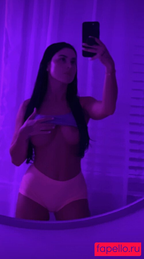 Devorah Roloff Onlyfans Photo Gallery 