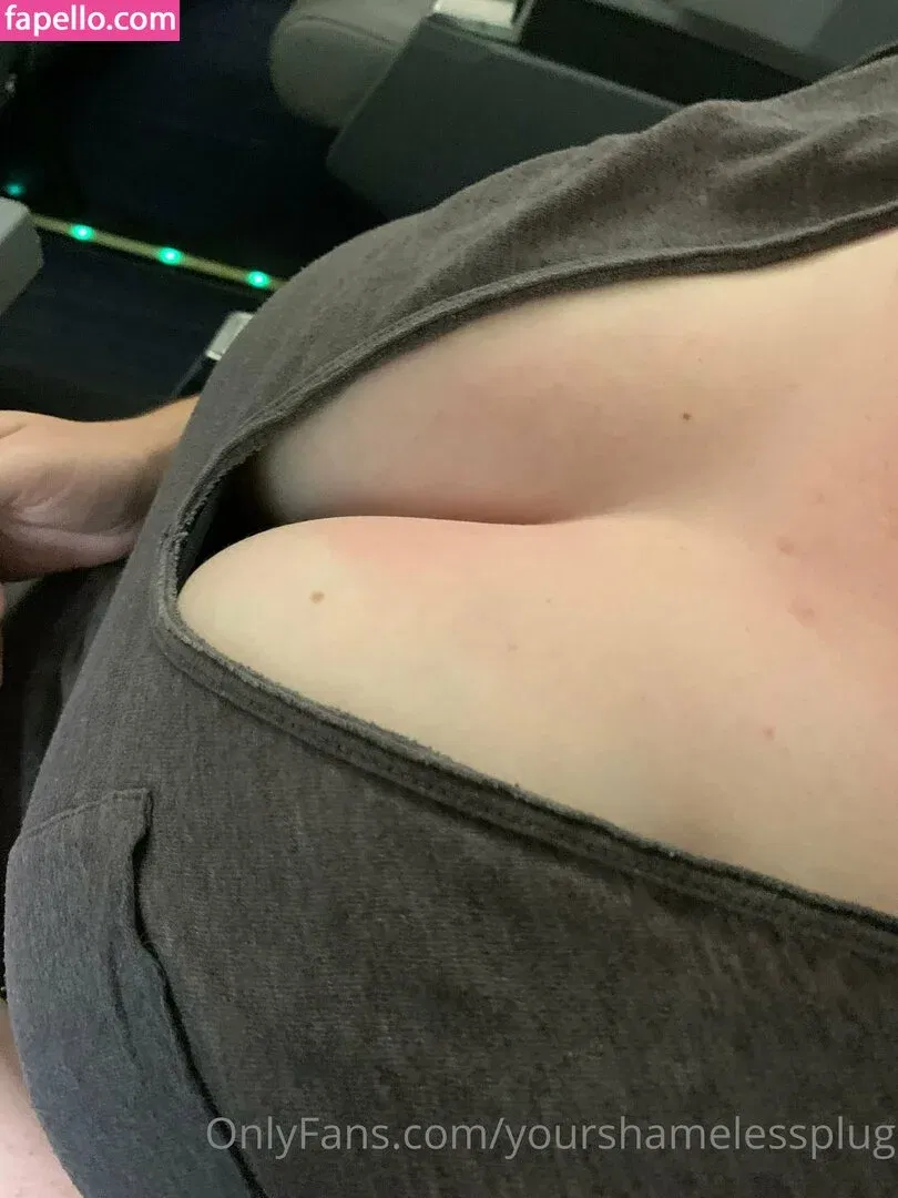 YourShamelessPlug Onlyfans Photo Gallery 