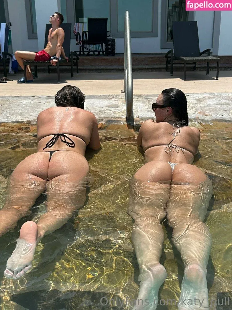 Katy Pull Onlyfans Photo Gallery 