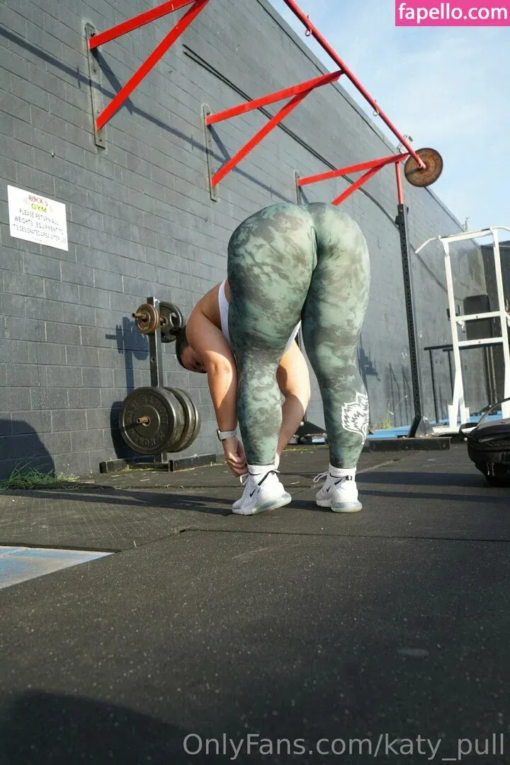 Katy Pull Onlyfans Photo Gallery 