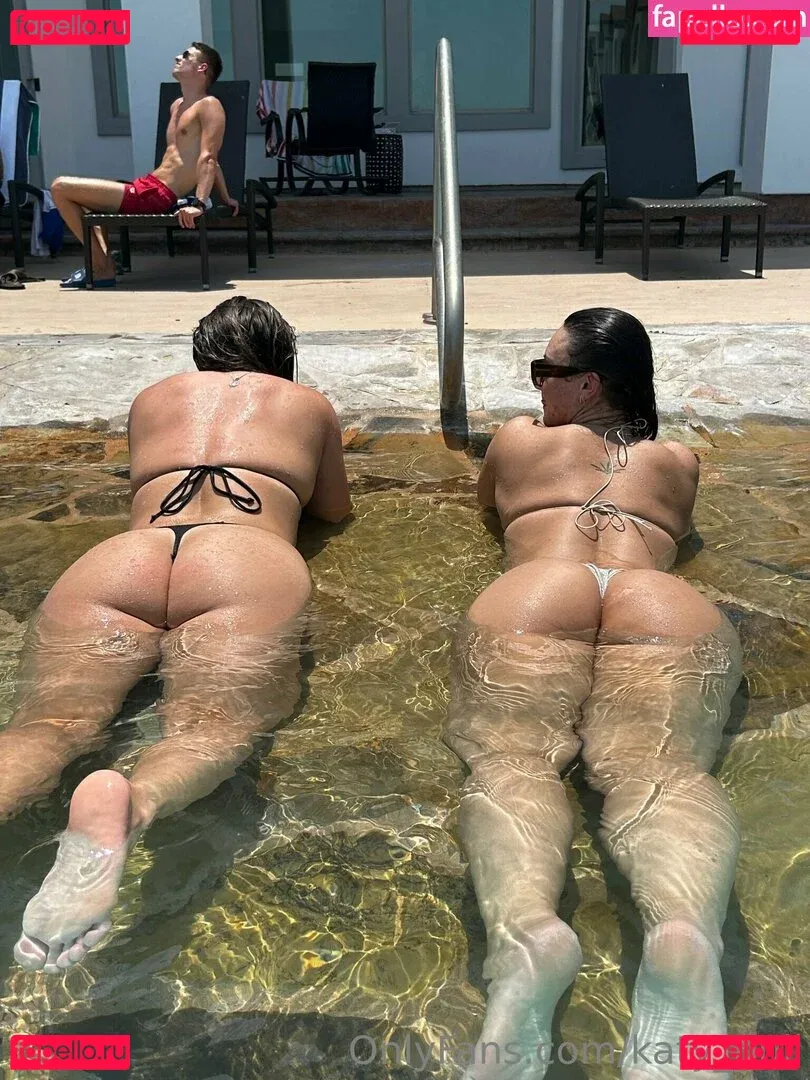 Katy Pull Onlyfans Photo Gallery 