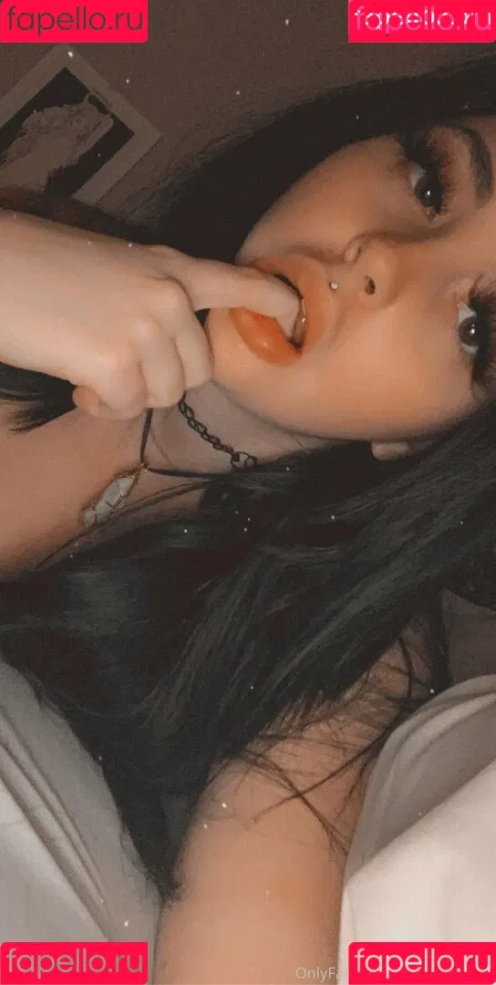 auroraoral Onlyfans Photo Gallery 