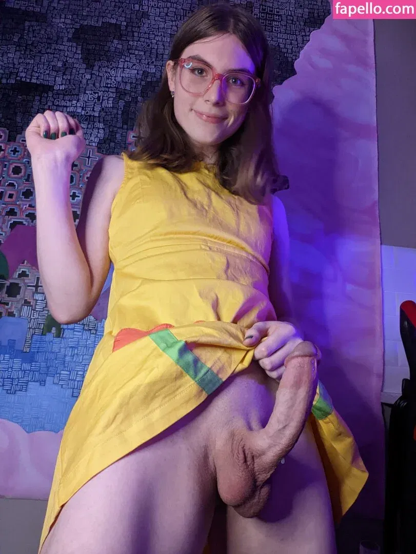 X.nainnn Onlyfans Photo Gallery 