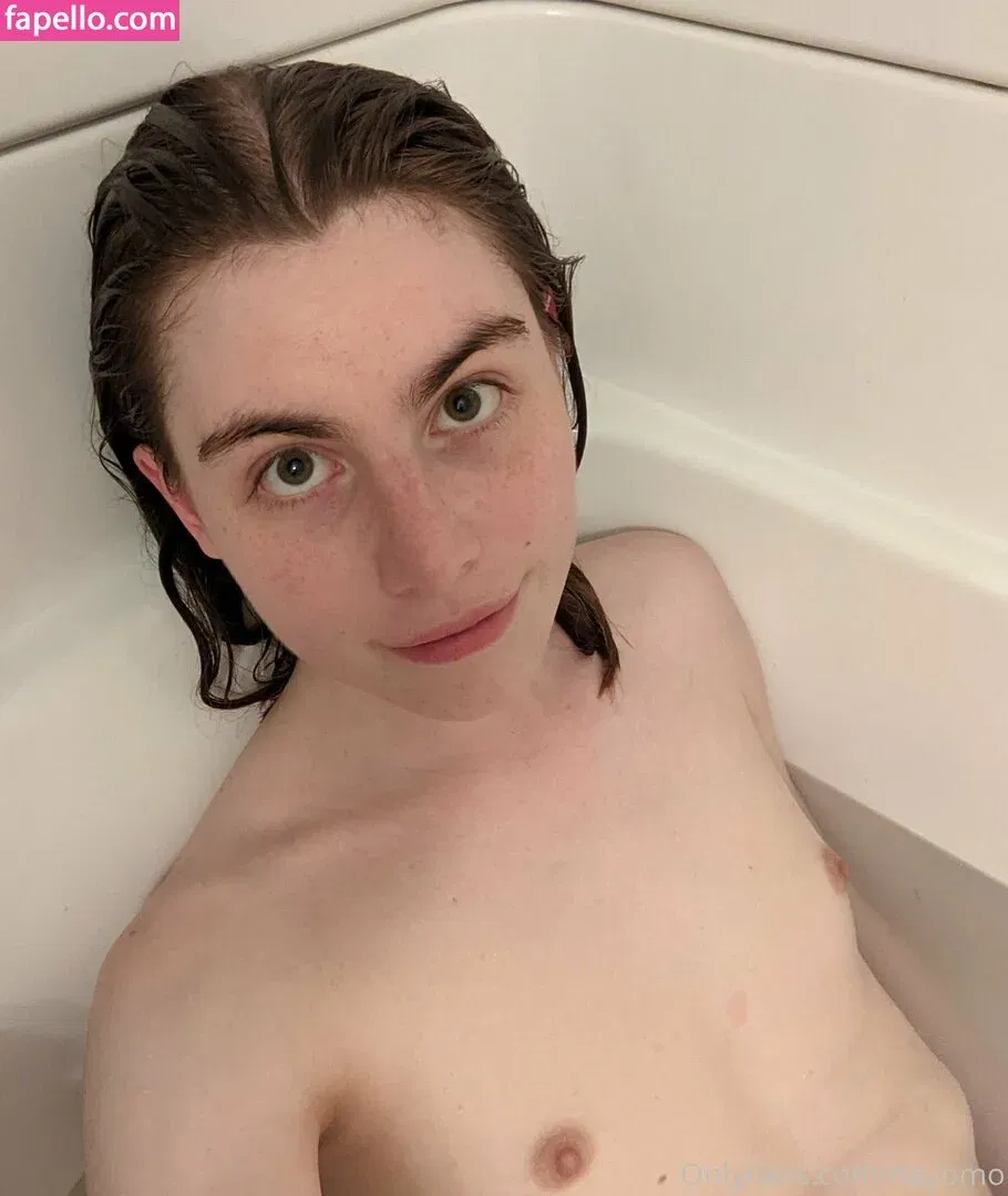 X.nainnn Onlyfans Photo Gallery 