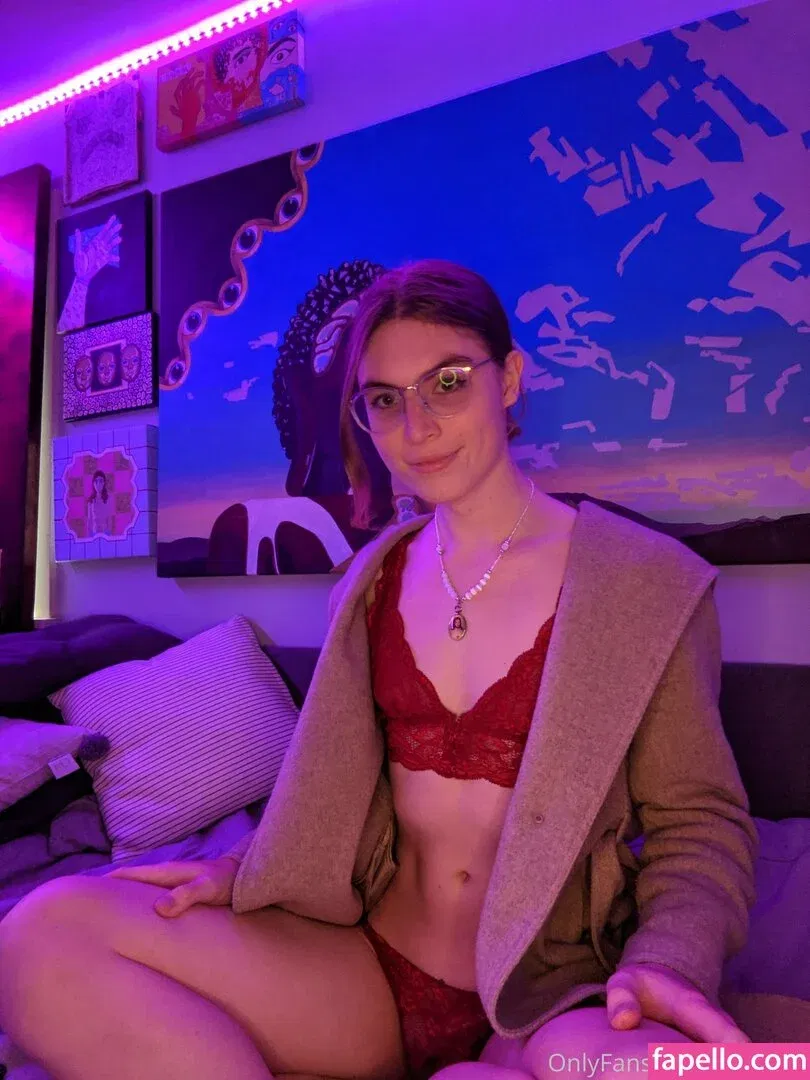 X.nainnn Onlyfans Photo Gallery 