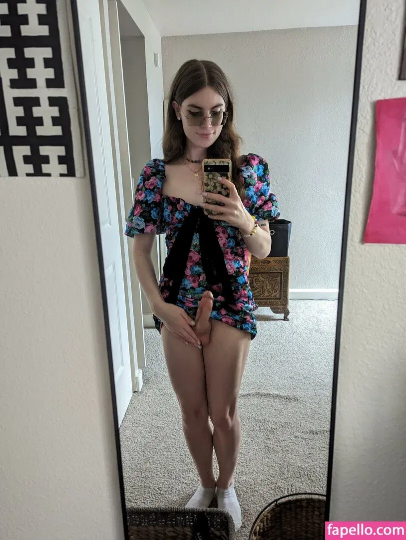 X.nainnn Onlyfans Photo Gallery 