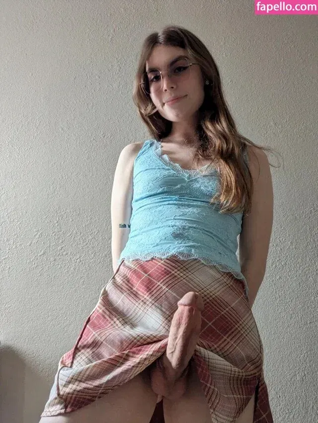 X.nainnn Onlyfans Photo Gallery 