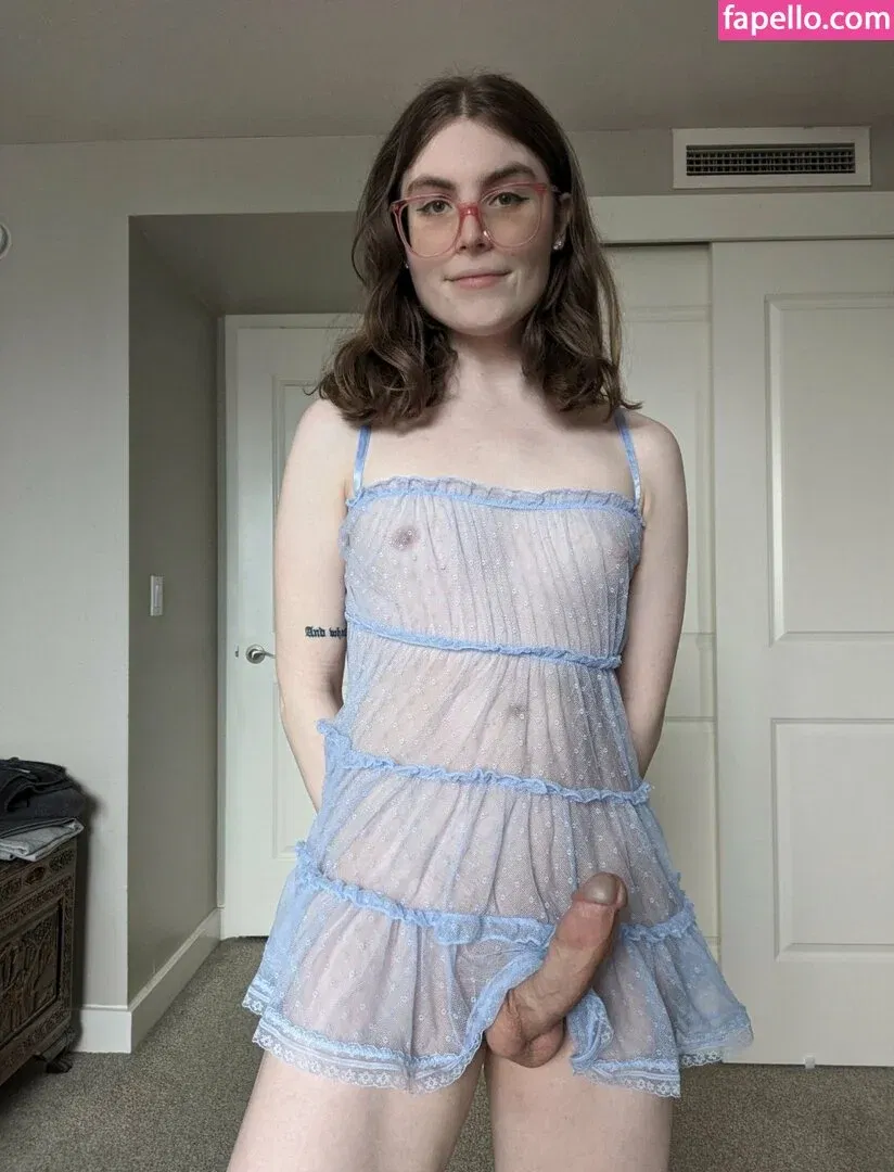 X.nainnn Onlyfans Photo Gallery 