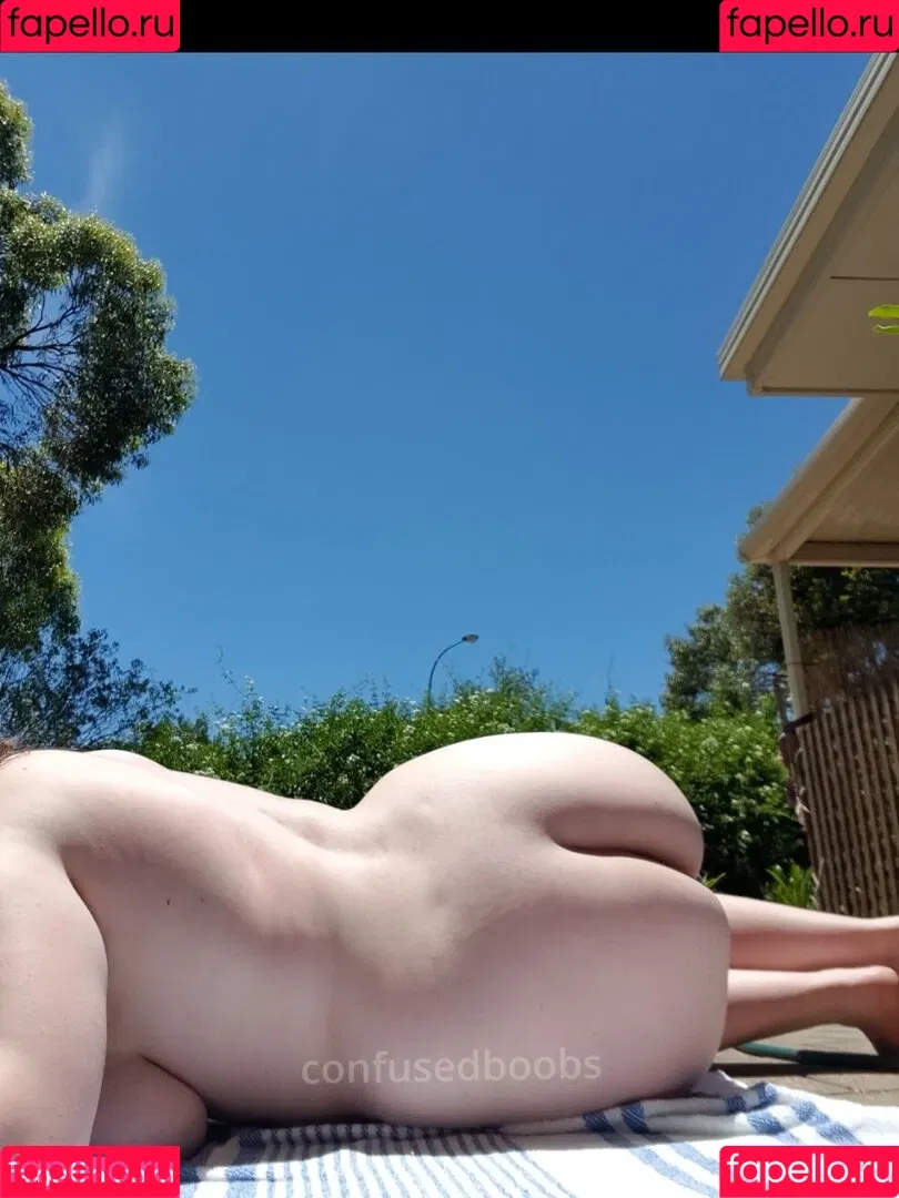 confusedboobs Onlyfans Photo Gallery 