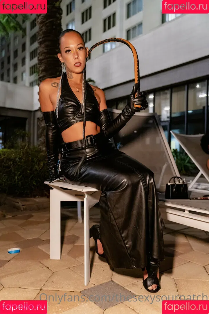 madamemeiko Onlyfans Photo Gallery 