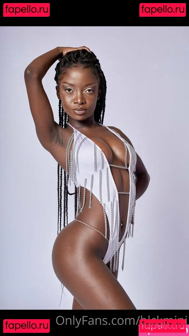blckmini Onlyfans Photo Gallery 