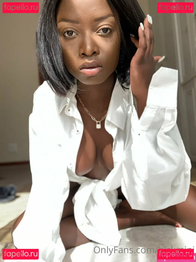 blckmini Onlyfans Photo Gallery 