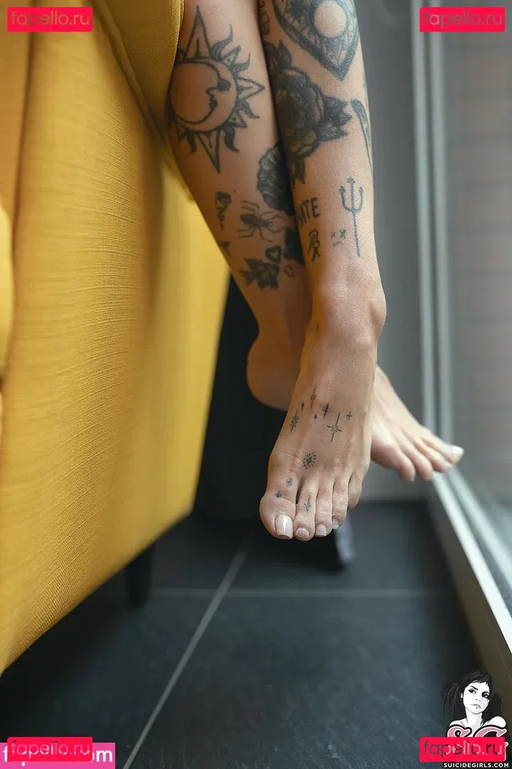 Miniz Wild Onlyfans Photo Gallery 