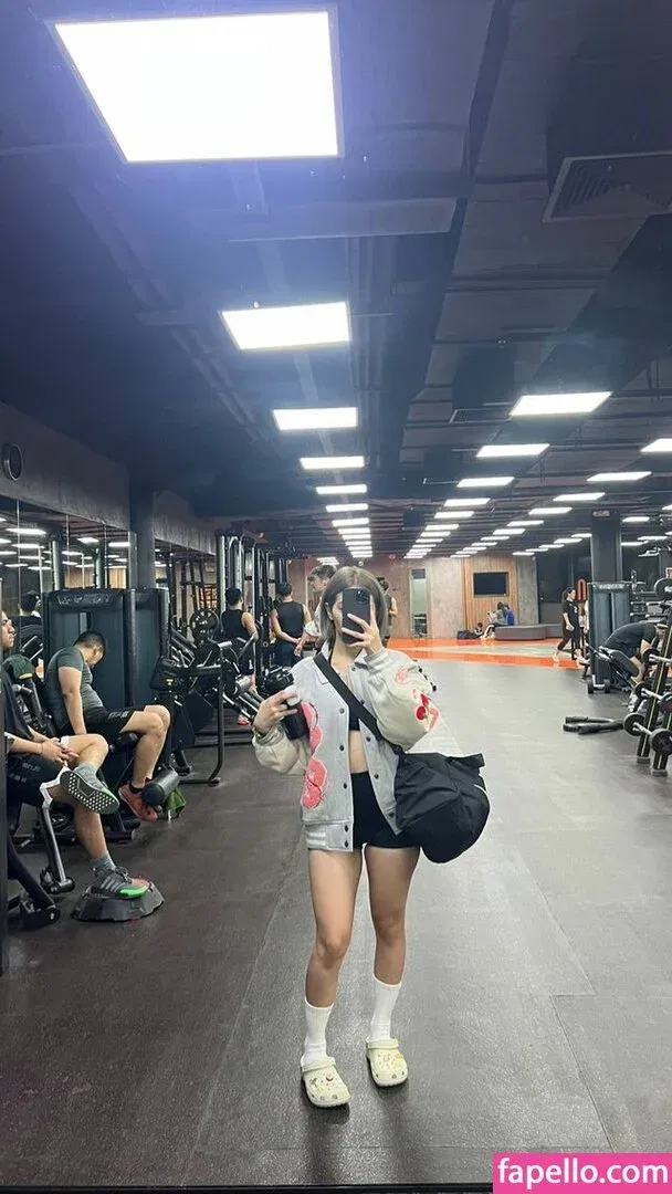 Siobe Lim Onlyfans Photo Gallery 