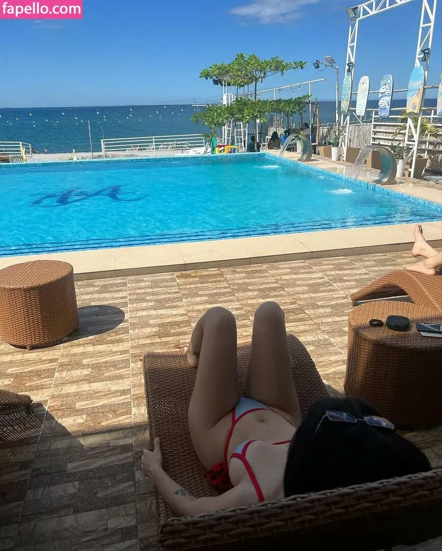 Siobe Lim Onlyfans Photo Gallery 