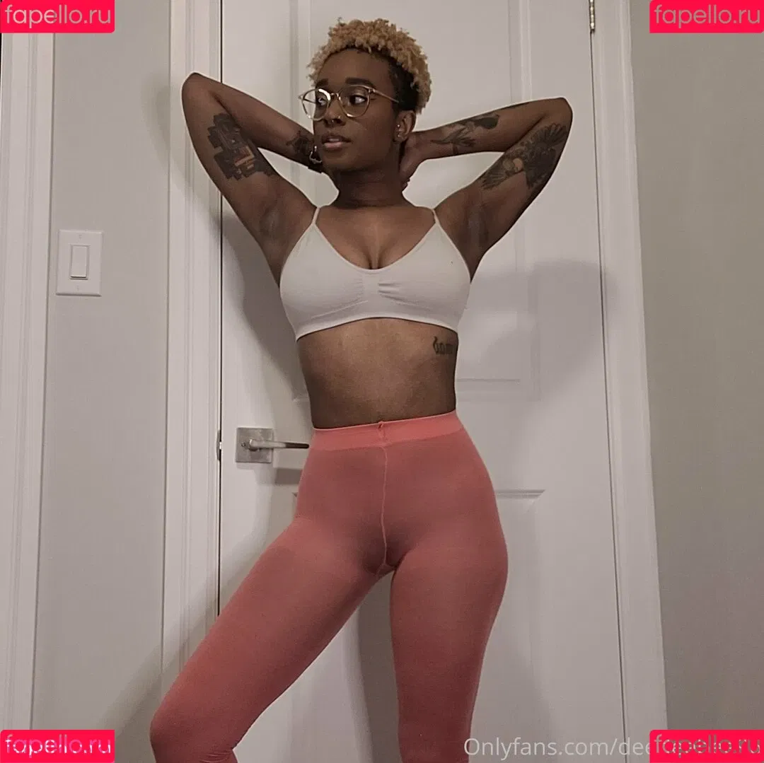 deedeebee96 Onlyfans Photo Gallery 