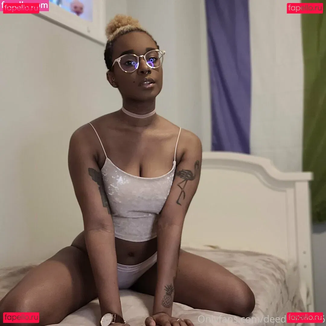 deedeebee96 Onlyfans Photo Gallery 