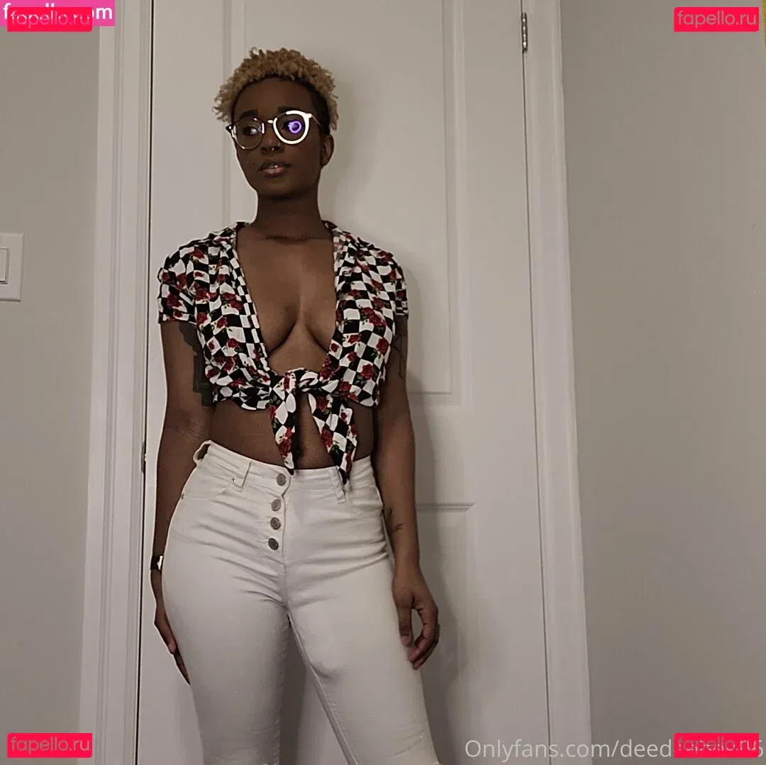 deedeebee96 Onlyfans Photo Gallery 