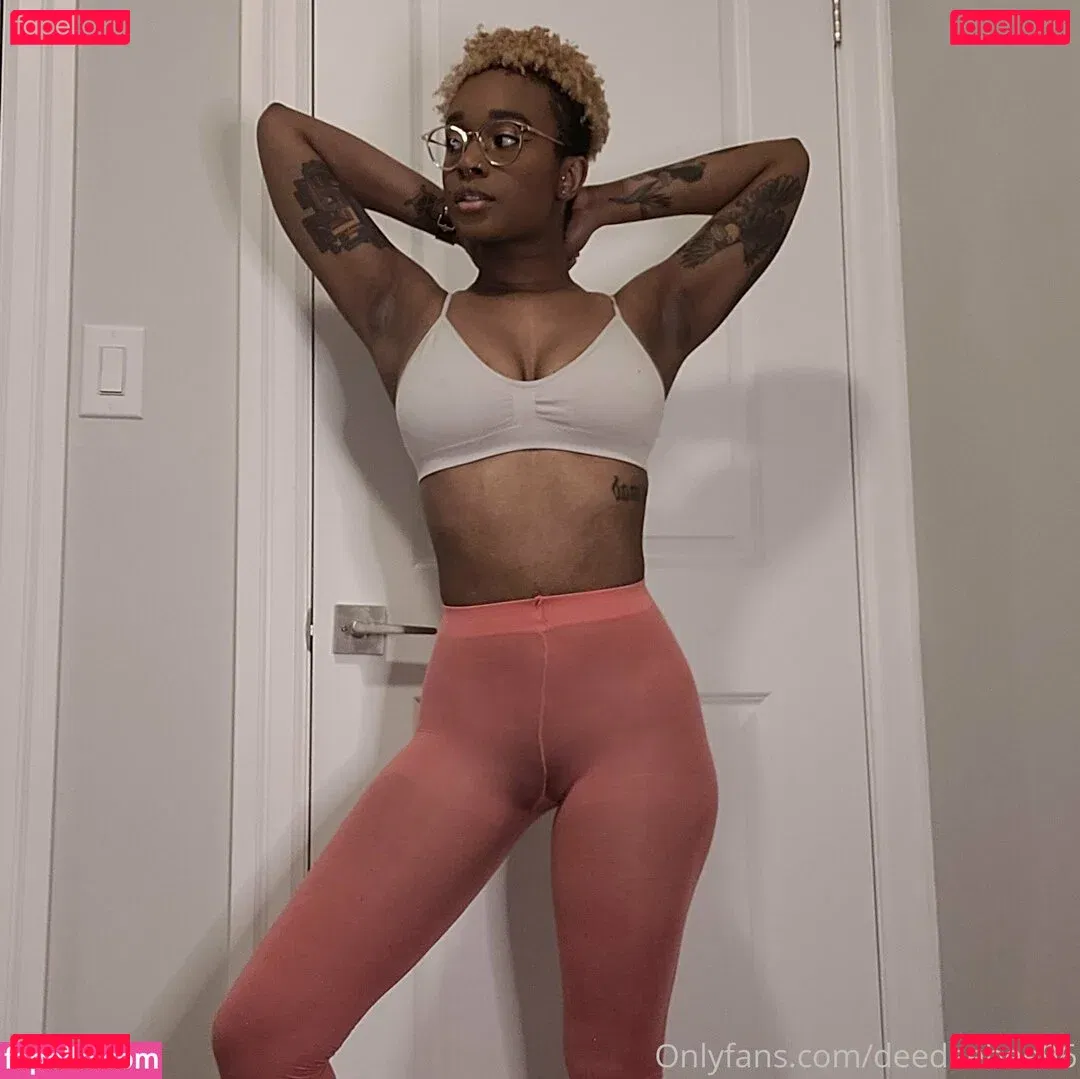 deedeebee96 Onlyfans Photo Gallery 