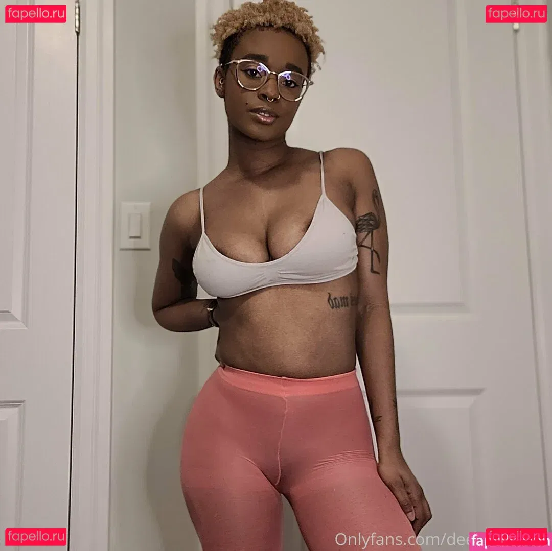 deedeebee96 Onlyfans Photo Gallery 