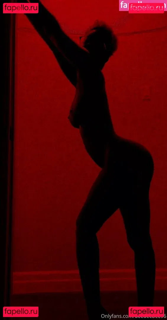 deedeebee96 Onlyfans Photo Gallery 