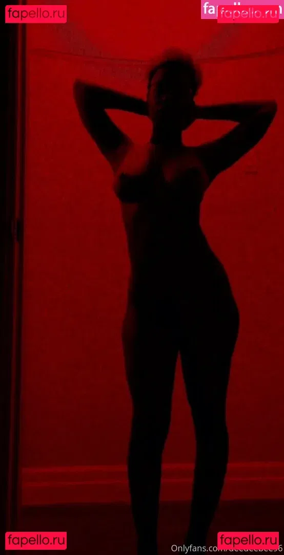 deedeebee96 Onlyfans Photo Gallery 