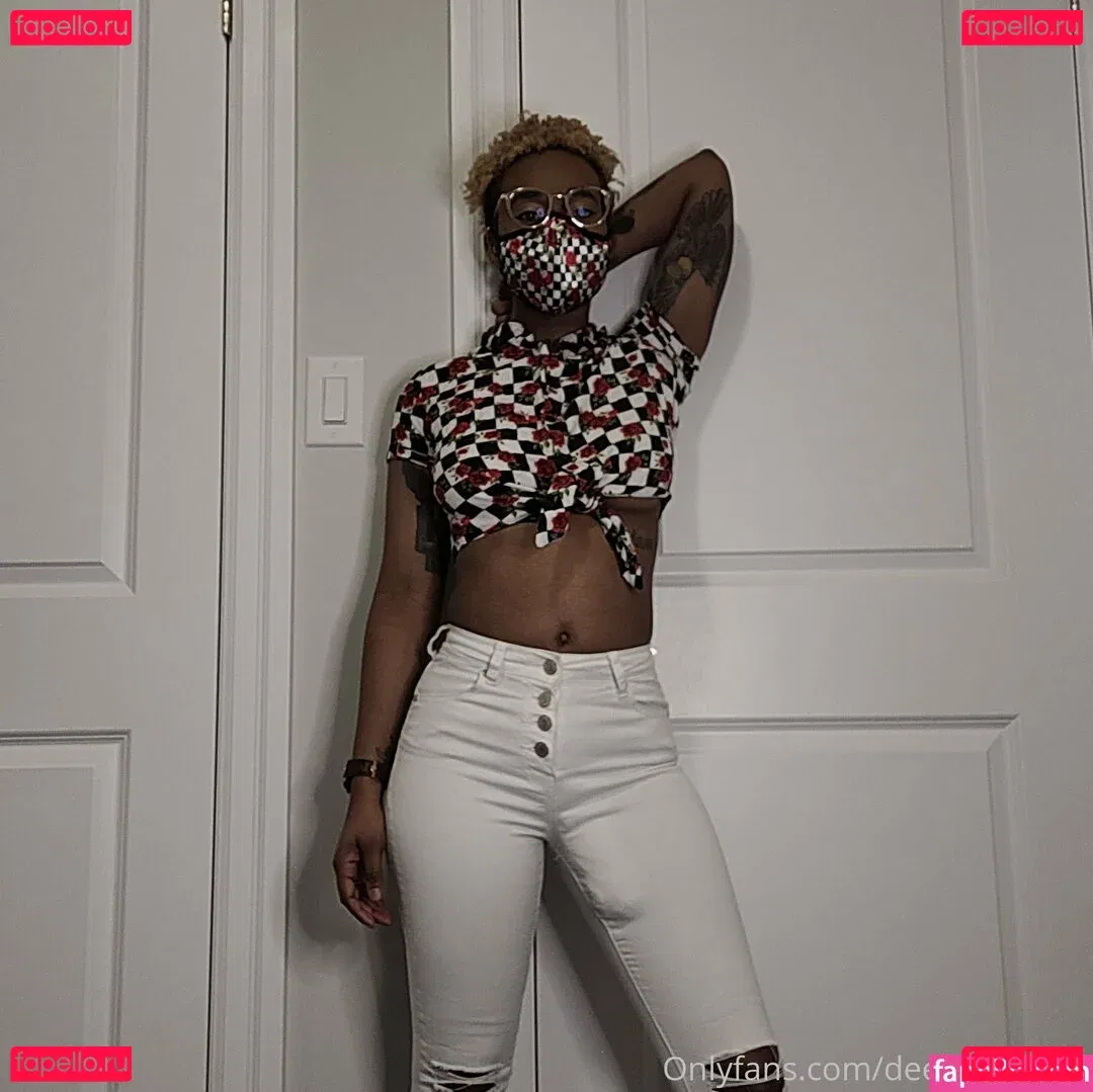 deedeebee96 Onlyfans Photo Gallery 