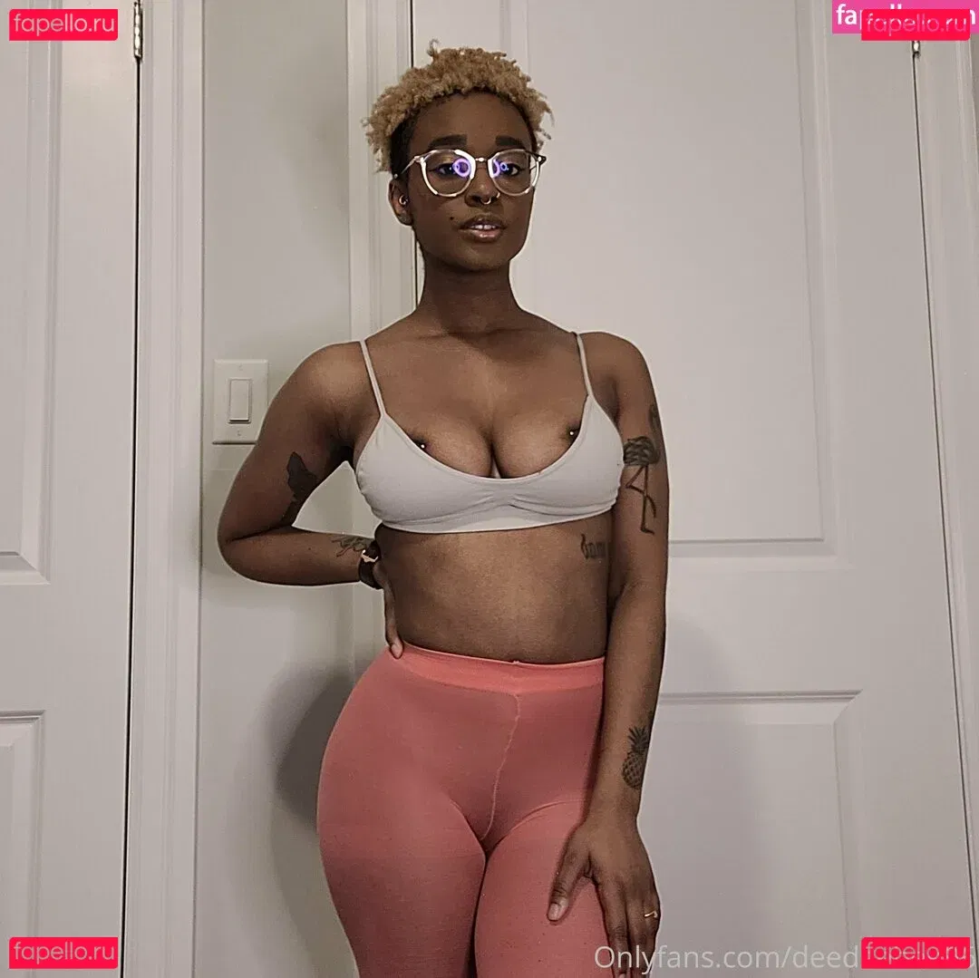 deedeebee96 Onlyfans Photo Gallery 