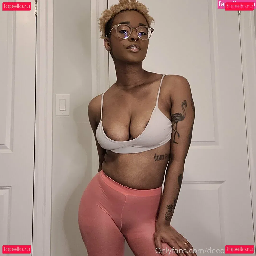 deedeebee96 Onlyfans Photo Gallery 