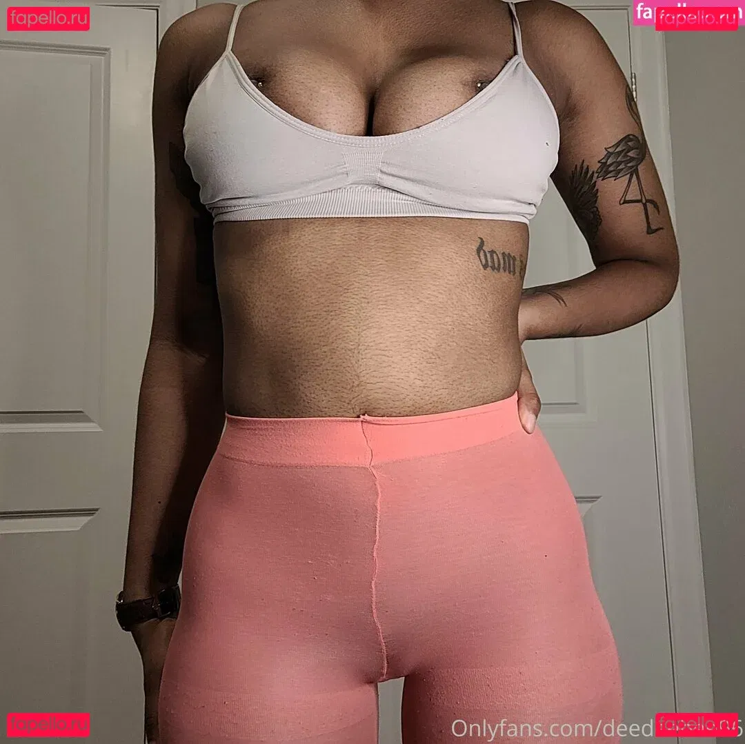 deedeebee96 Onlyfans Photo Gallery 