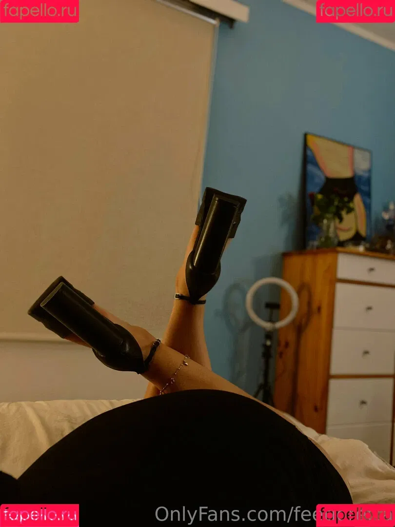feetloretta Onlyfans Photo Gallery 