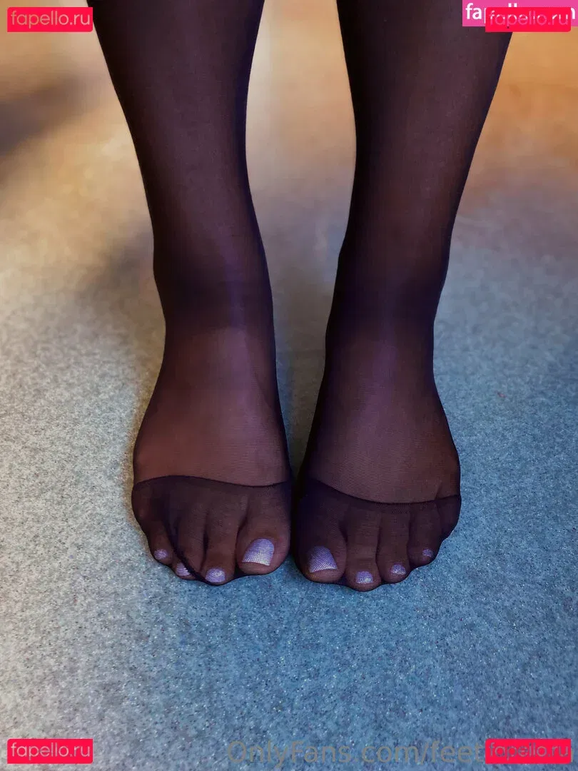 feetloretta Onlyfans Photo Gallery 