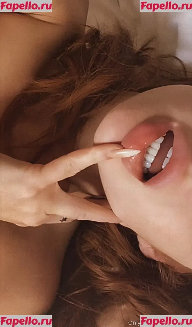 xoRenee Onlyfans Photo Gallery 