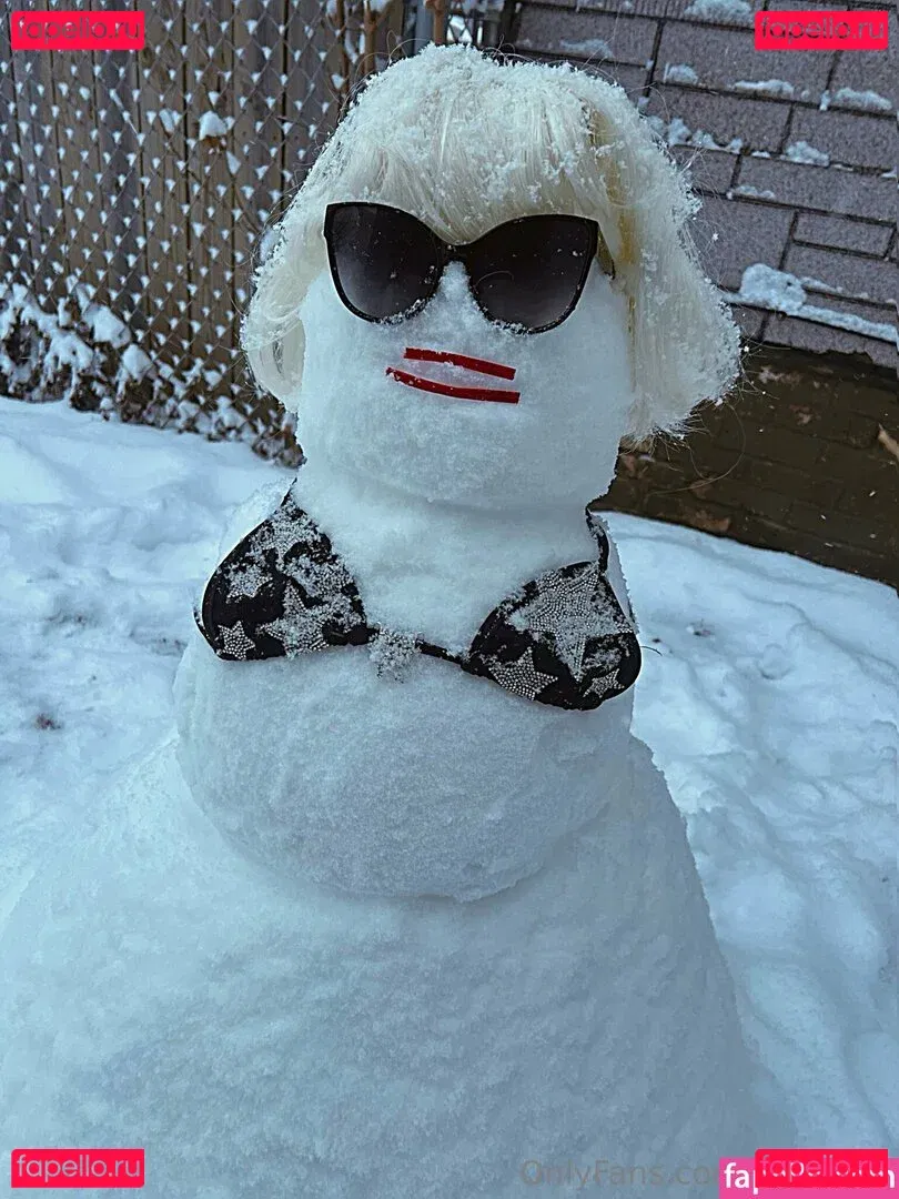 xoRenee Onlyfans Photo Gallery 