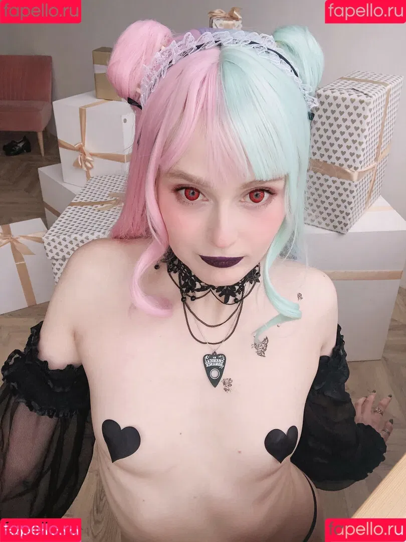 luna_lovesword Onlyfans Photo Gallery 