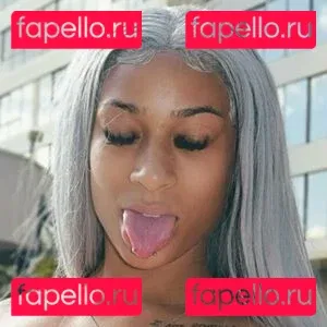 ilikemoneybye Onlyfans Photo Gallery 