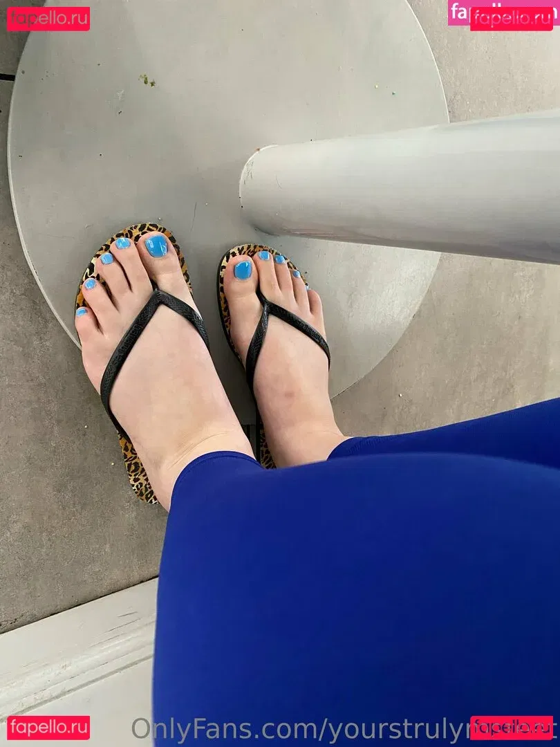 yourstrulymsfeet Onlyfans Photo Gallery 
