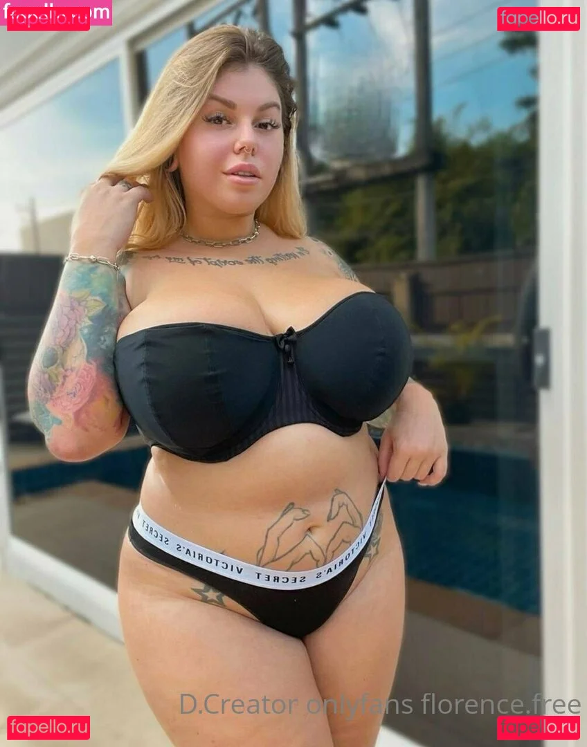 florence.free Onlyfans Photo Gallery 