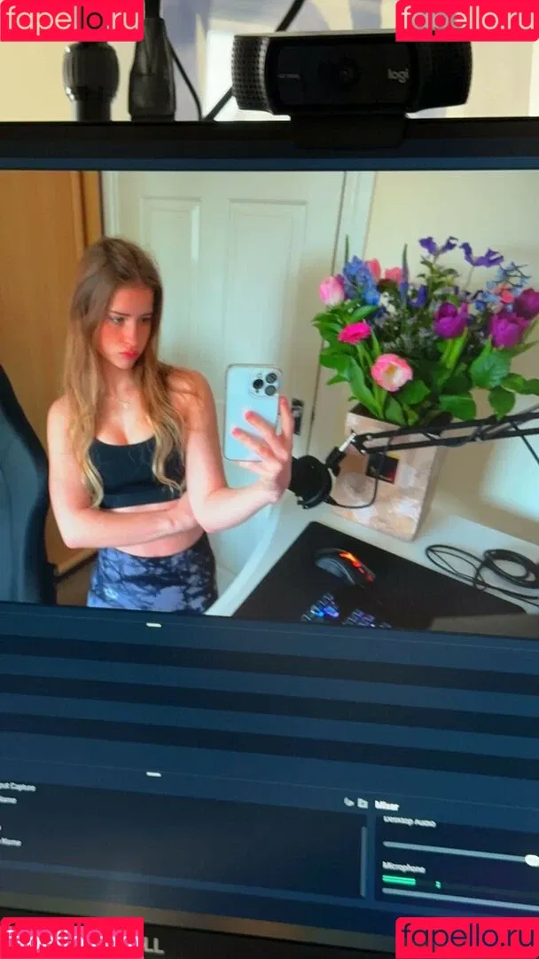 mira.004 Onlyfans Photo Gallery 