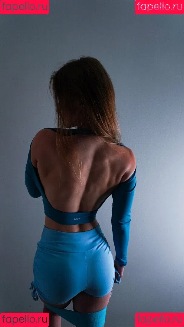 mira.004 Onlyfans Photo Gallery 