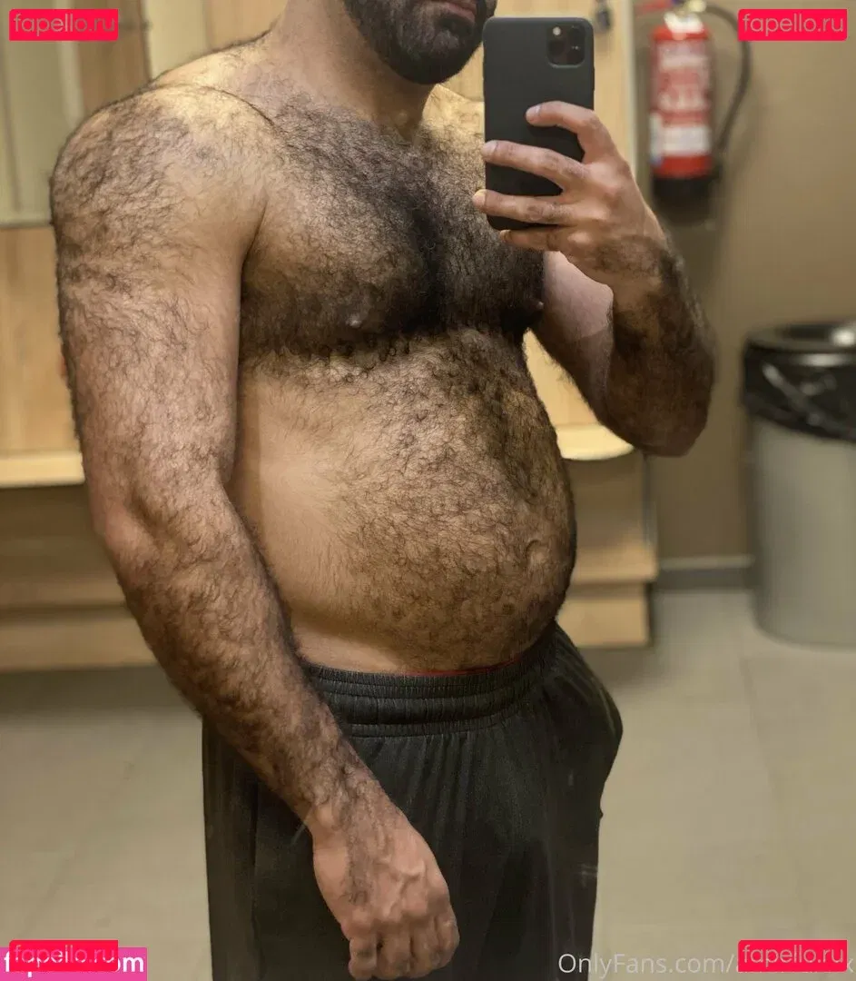 amir_hairyalpha Onlyfans Photo Gallery 