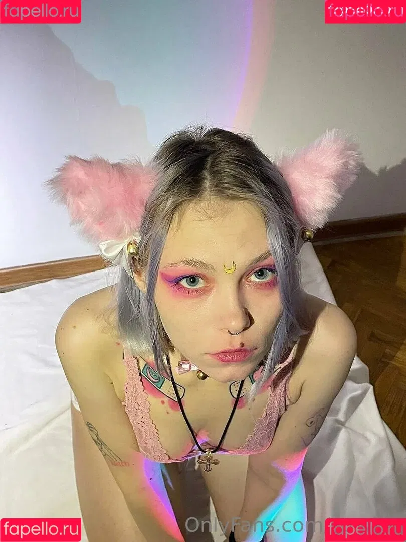 strwbrr Onlyfans Photo Gallery 