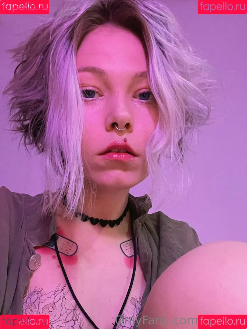 strwbrr Onlyfans Photo Gallery 