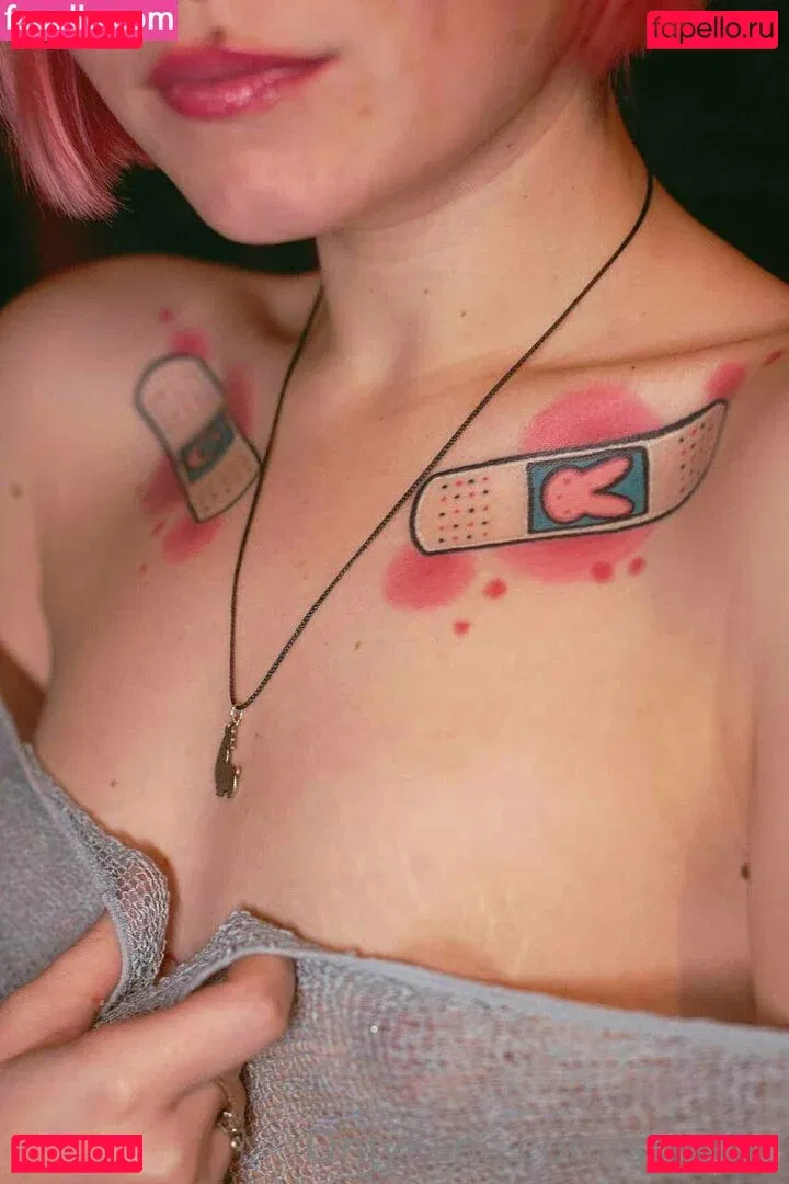 strwbrr Onlyfans Photo Gallery 