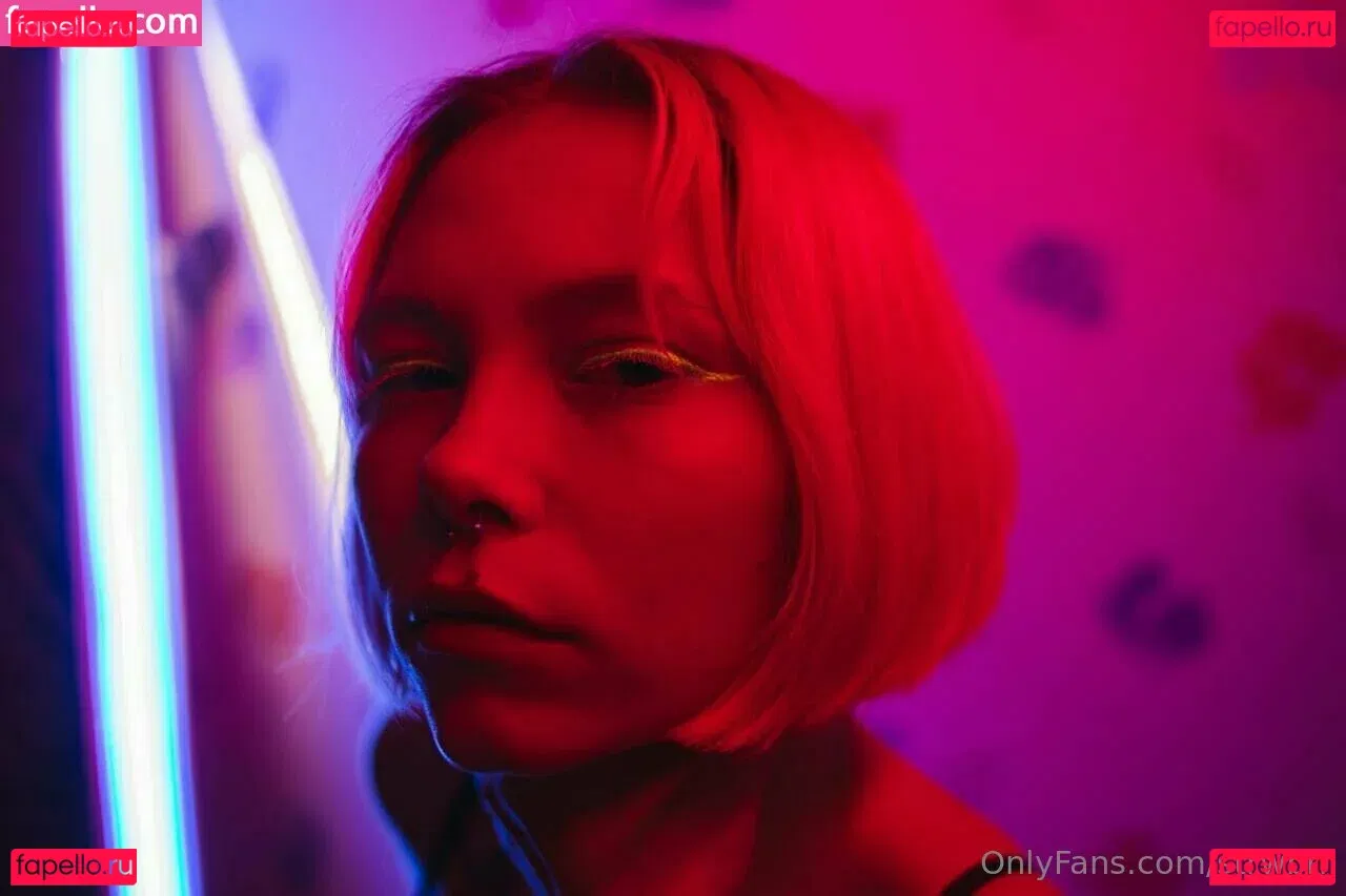 strwbrr Onlyfans Photo Gallery 