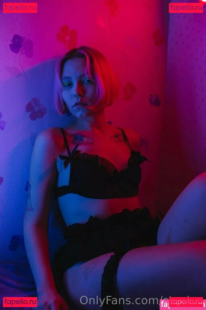 strwbrr Onlyfans Photo Gallery 