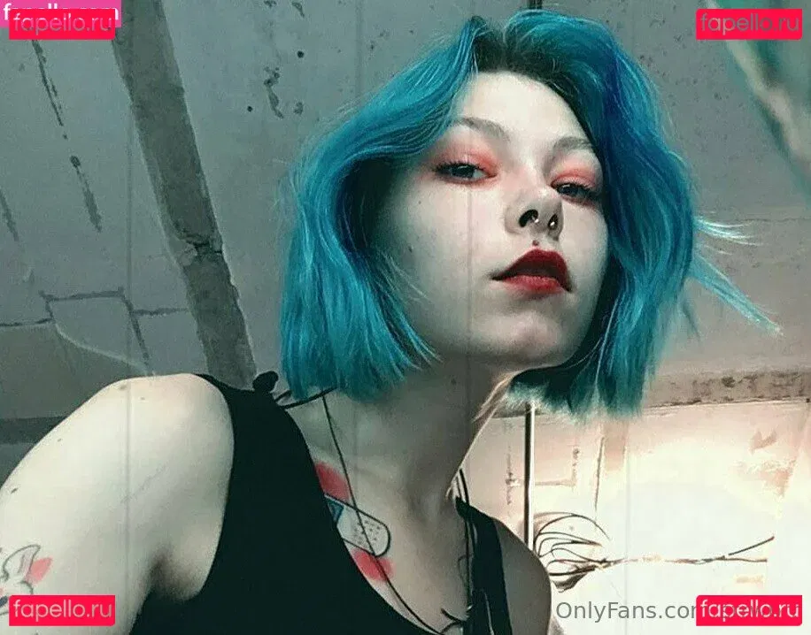 strwbrr Onlyfans Photo Gallery 